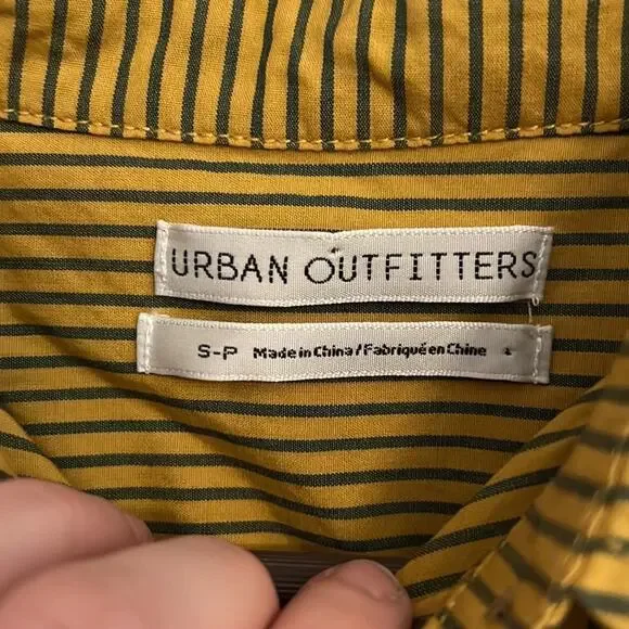 Urban Outfitters Vertical Stripe Button Down Top Size Small - Picture 5 of 8